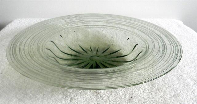 6200 - Spanish Green Transparent Pan