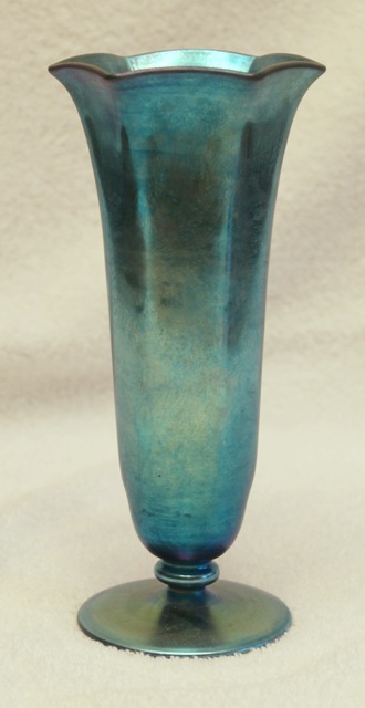 6241 - Blue Aurene Iridescent Vase