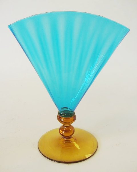 6287 - Celeste Blue Transparent Vase