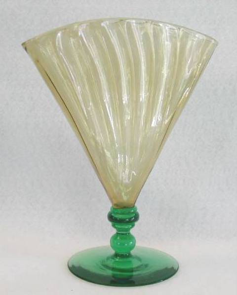 6287 - Amber Transparent Vase