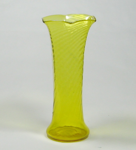6305 - Bristol Yellow Transparent Vase