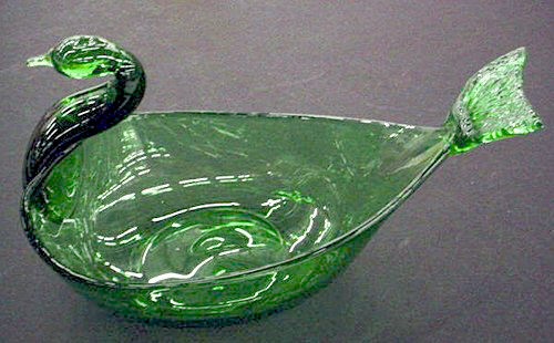 6332 - Pomona Green Transparent Bowl