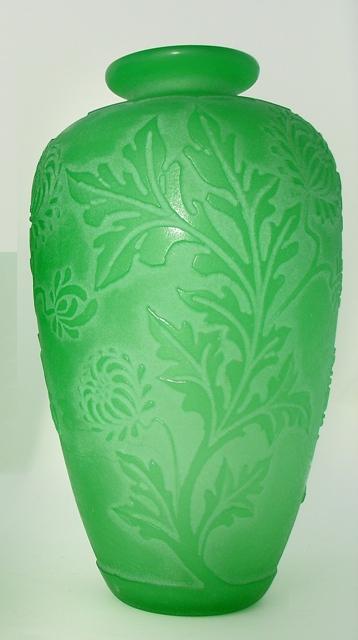 6391 - Green Jade Acid Etched Vase