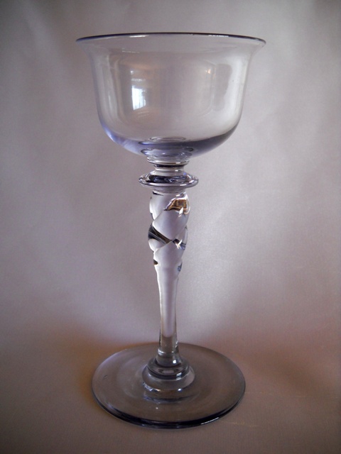 6404 - Moonlight Transparent Wine