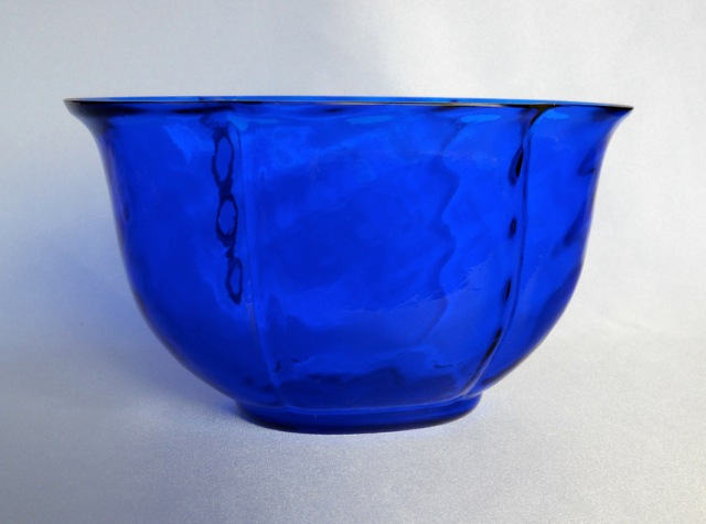 6415 - Flemish Blue Transparent Bowl