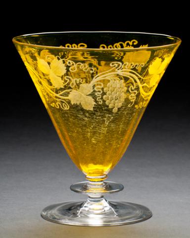 6419 - Bristol Yellow Engraved Vase