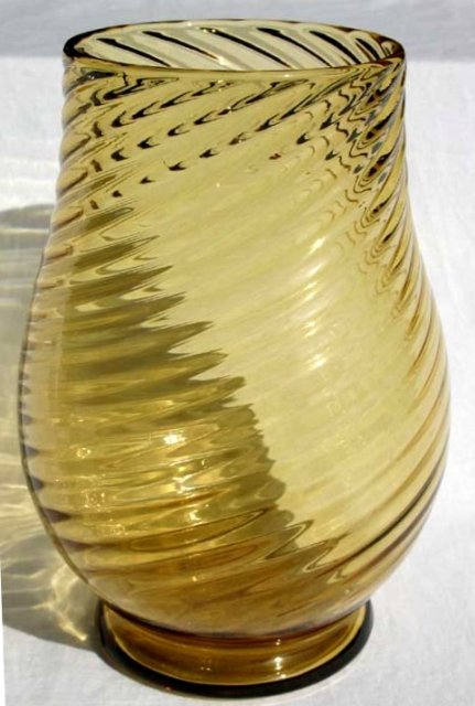 6423 - Amber Transparent Vase