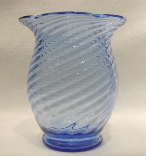 6425 - French Blue Transparent Vase