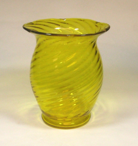 6425 - Bristol Yellow Transparent Vase