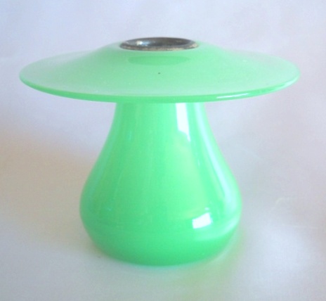 6547 - Green Jade Jade Candlestick