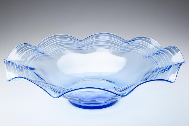6592 - French Blue Transparent Bowl