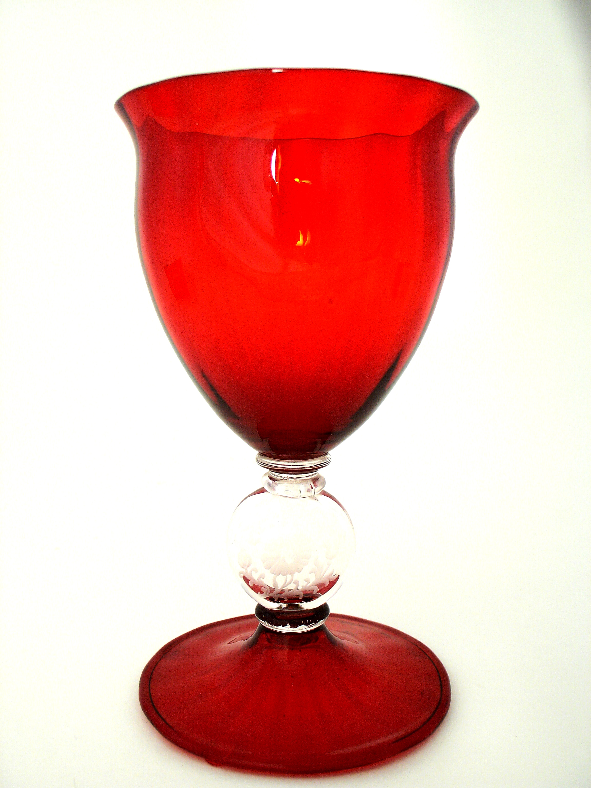 6599 - Selenium Red Engraved Goblet