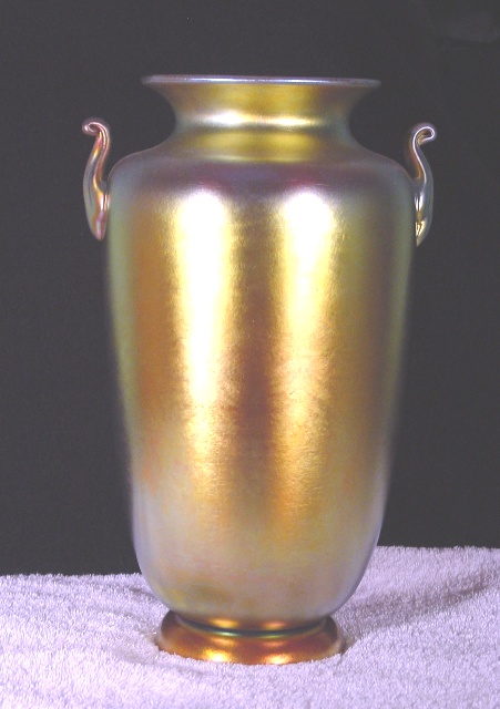 6630 - Gold Aurene Iridescent Vase