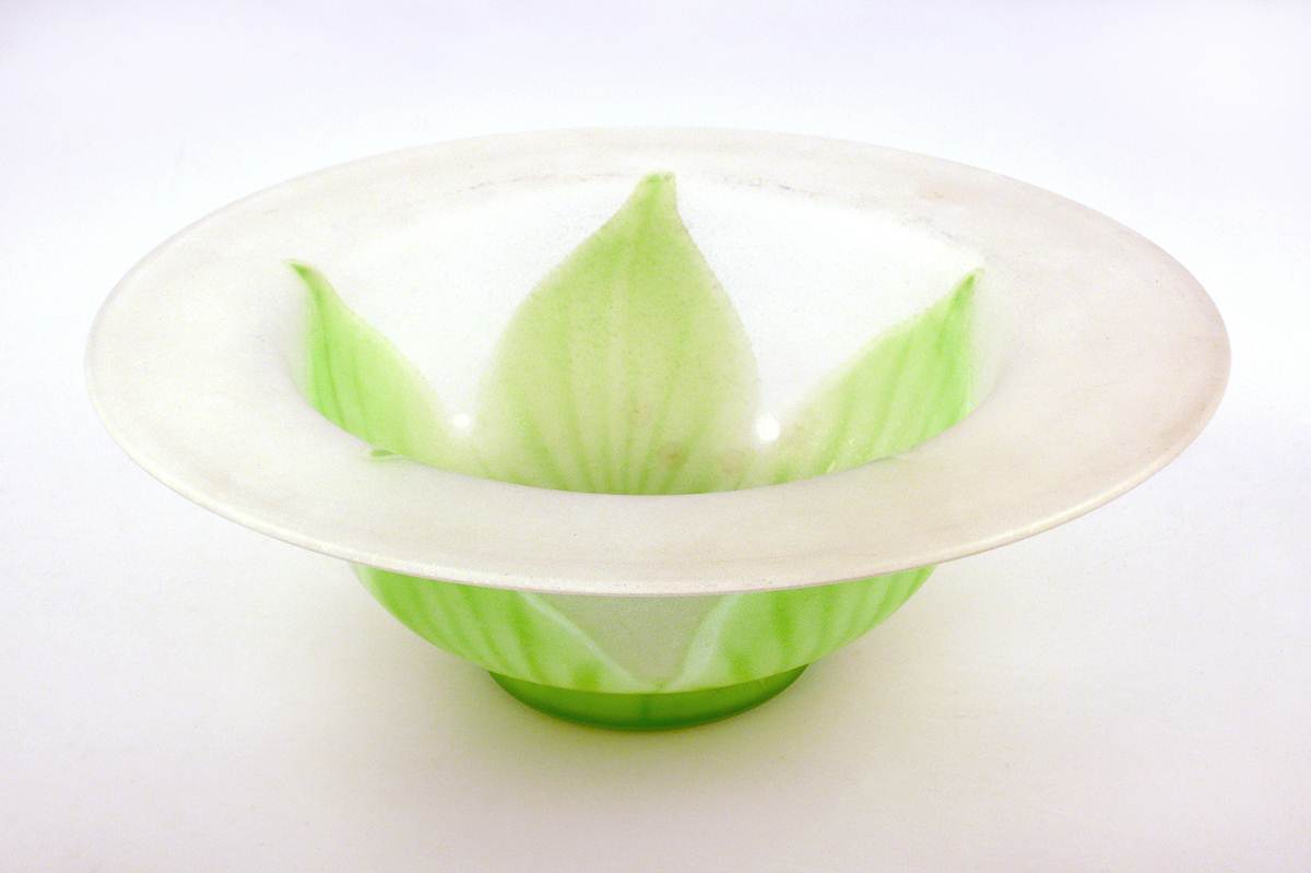 6782 - Colorless Florentia Bowl