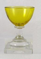 6790 - Bristol Yellow Transparent Wine