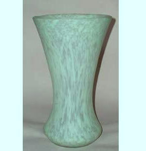 6812 - Green Cintra Cintra Vase