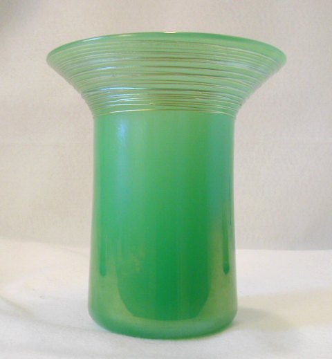 6814 - Iridized Green Jade Iridescent Vase