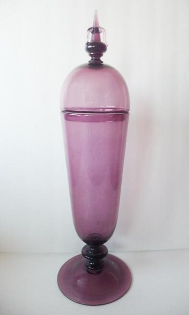 6847 - Amethyst Transparent Covered Vase