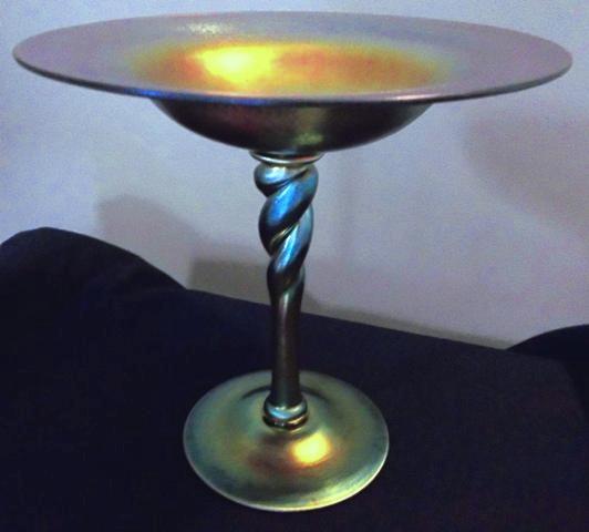 686 - Gold Aurene Iridescent Compote