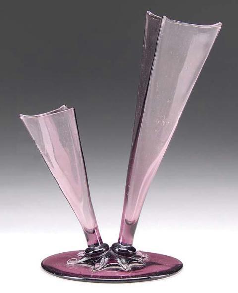 6874 - Amethyst Transparent Vase