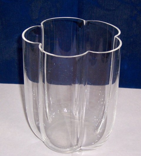 6876 - Colorless Transparent Vase