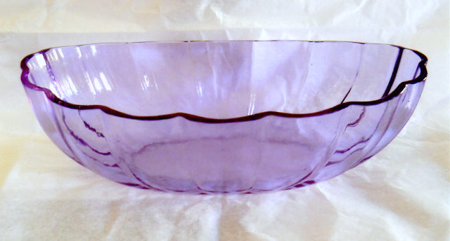 6890 - Wisteria Transparent Bowl