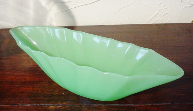 6891 - Green Jade Jade Bowl