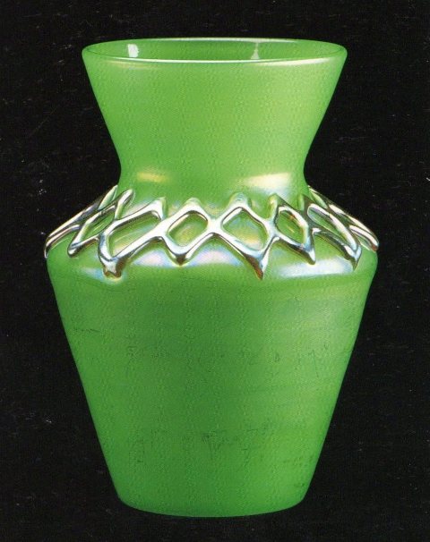 6922 - Iridized Green Jade Iridescent Vase