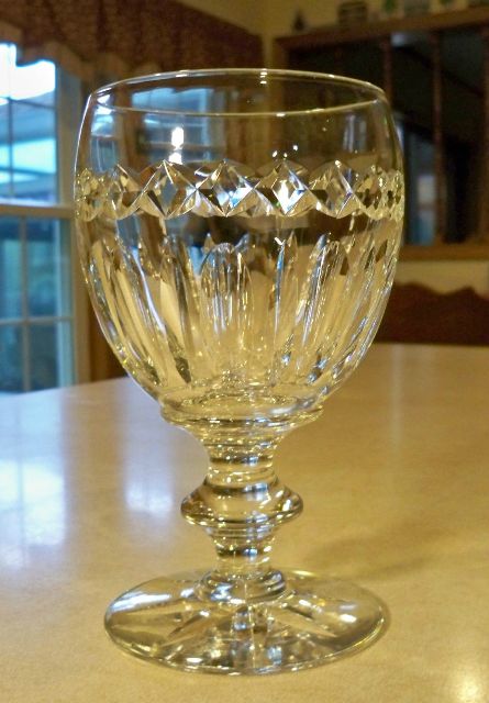 6936 - Colorless Engraved Goblet