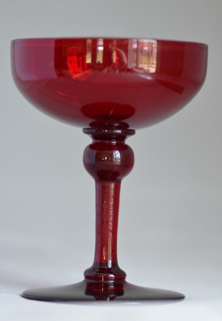6963 - Selenium Red Transparent Wine