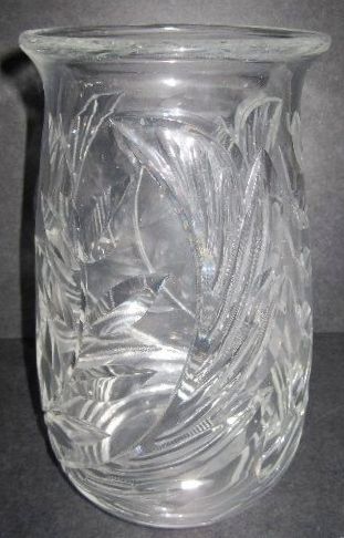 7036 - Colorless Engraved Vase