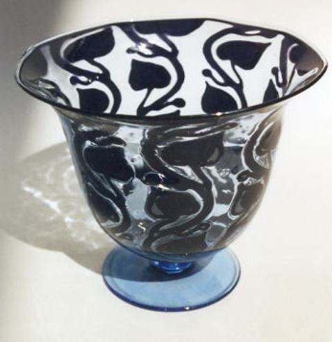 7060 - Colorless Intarsia Vase