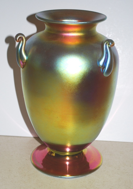 7082 - Gold Aurene Iridescent Vase