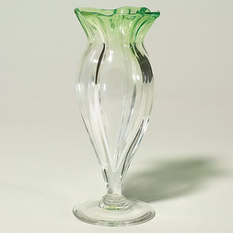 7089 - Colorless Grotesque Vase