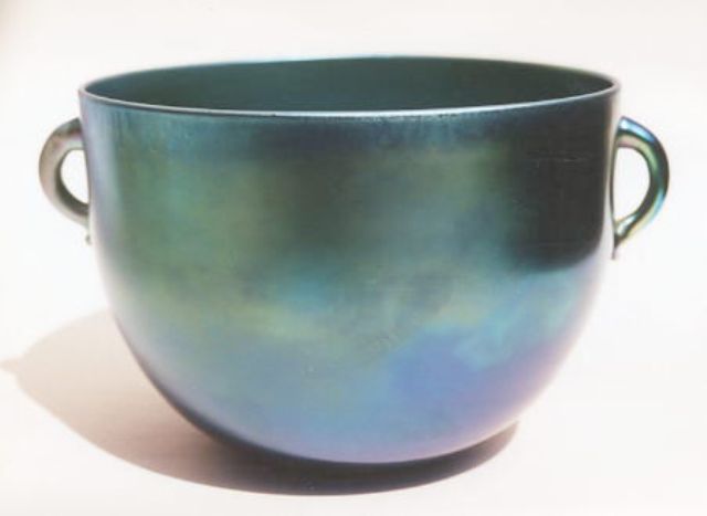 7096 - Blue Aurene Iridescent Bowl