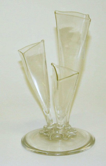 7128 - Colorless Transparent Vase