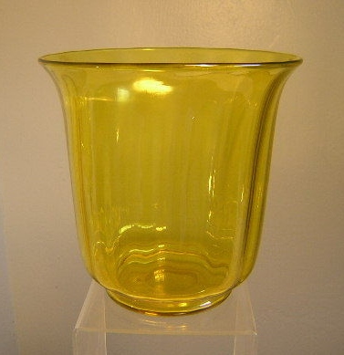 7205 - Bristol Yellow Transparent Vase