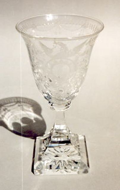 7238 - Colorless Engraved Goblet