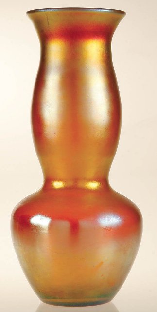 7247 - Gold Aurene Iridescent Vase