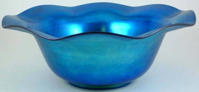 7423 - Blue Aurene Iridescent Bowl