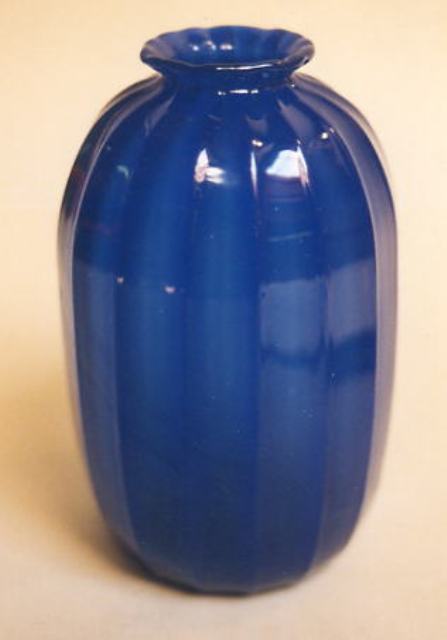 7432 - Dark Blue Jade Jade Vase