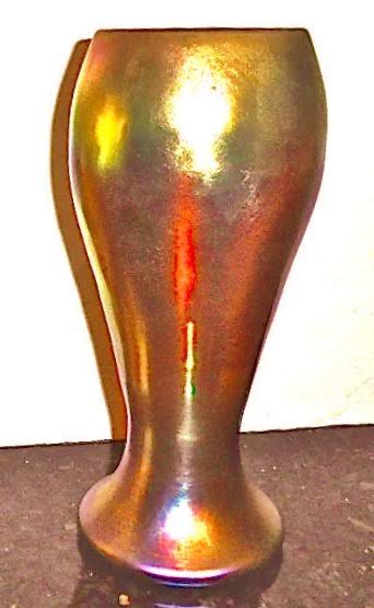 744 - Gold Aurene Iridescent Vase