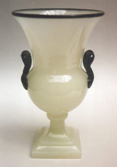 7468 - Alabaster Translucent Vase