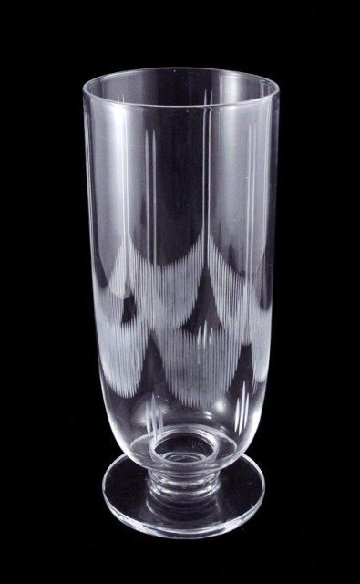 7471 - Colorless Engraved Vase