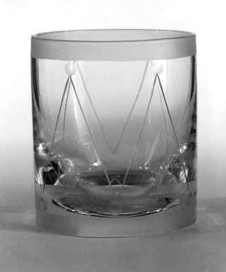 7473 - Colorless Engraved Cocktail Glass
