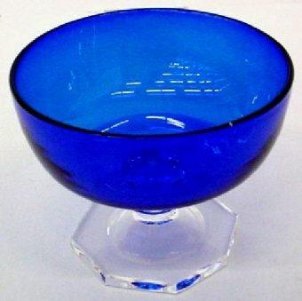 7501 - Flemish Blue Transparent Sherbet