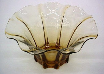 7575 - Amber Transparent Vase