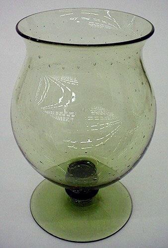 7607 - Spanish Green Transparent Vase