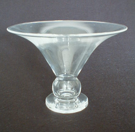 7706 - Colorless Transparent Vase