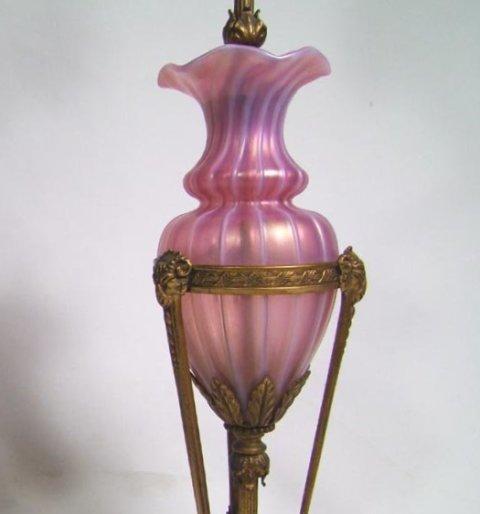 8490 - Oriental Poppy Iridescent Lamp Base